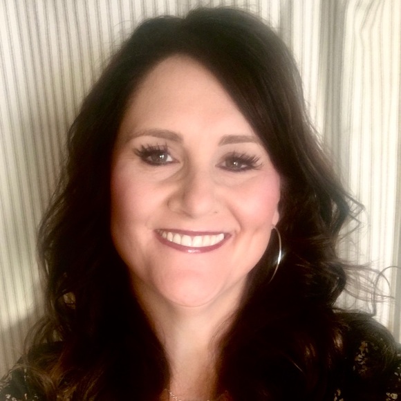 Meet your Posher, Shauna - Picture 1 of 1